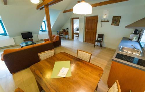 U Zvonu Apartments