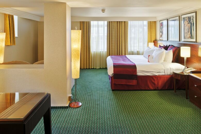 Hotel Crowne Plaza Liverpool - John Lennon Airport