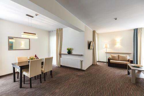 Hotel Gromada Arka Lux