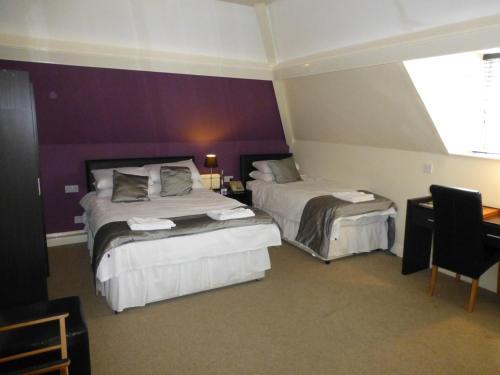 Maes Manor Country Hotel