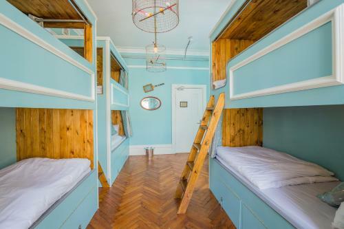 Mrs Potts Hostel