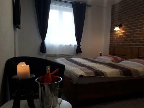 Hostal Penzion A Restaurace U Z�mku