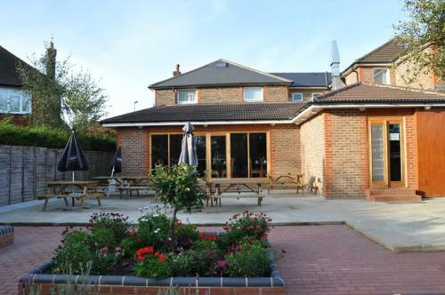Hotel Acorn Lodge Gatwick