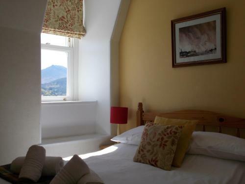 Bed & Breakfast Swiss Court Guest House