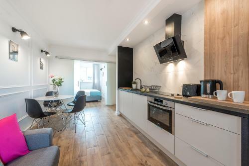 P&o Apartments Emilii Plater