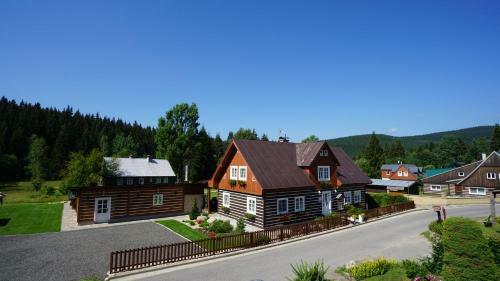 Pension & Chalet Sch�fer