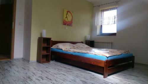 Apartment ?elezn� Hrozen