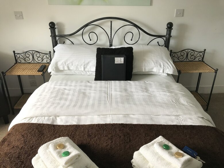 Hostal Kempfield House