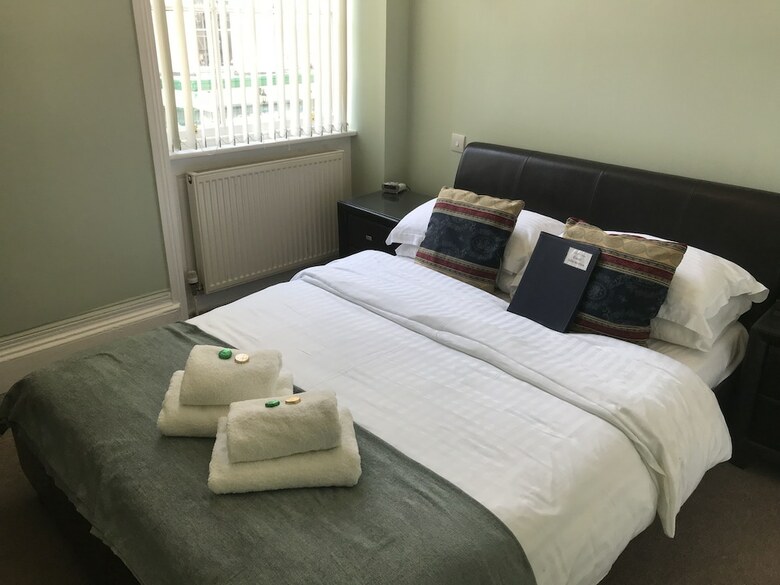 Hostal Kempfield House