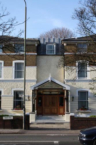 Richmond Inn Hotel
