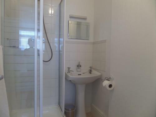Hostal Ashdale Guest House