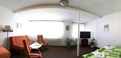 Hostal Penzion Jelen