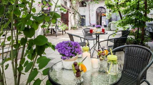 Hostal Apartamenty Platinia