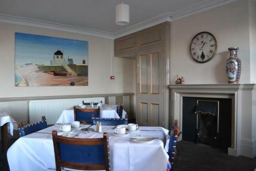 Hotel The Royal Breakwater