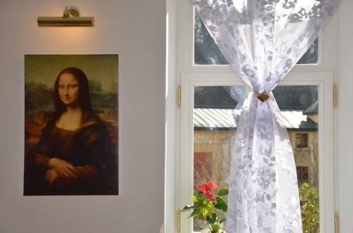 Angel's Apartment