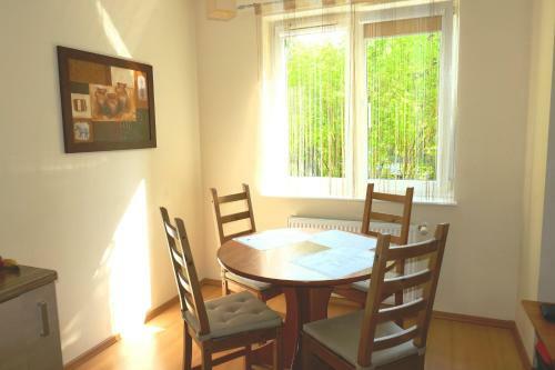 Apartament Z Ogr�dkiem