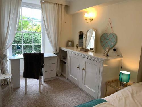 Grosvenor Apartments