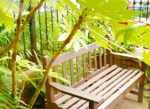 Hostal Alcuin Lodge Guest House