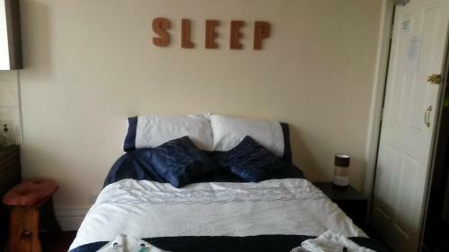 No. 14. B&B