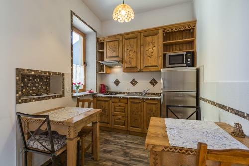 Hostal Pokoje I Apartamenty Krup�wki 36