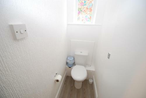 Hostal Whiteways Hotel