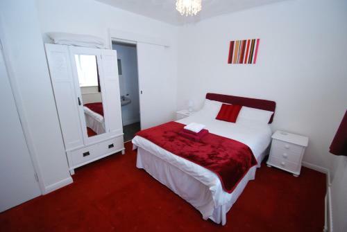Hostal Whiteways Hotel