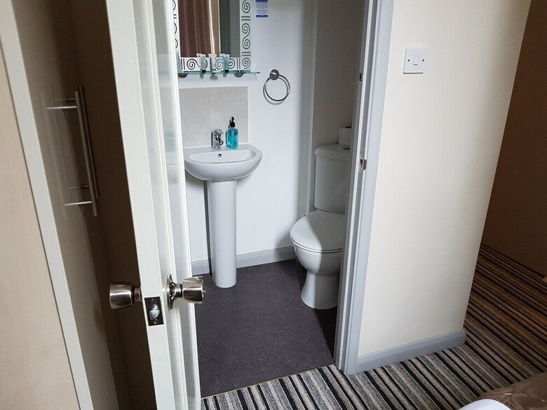 Hostal 74 Belgravia