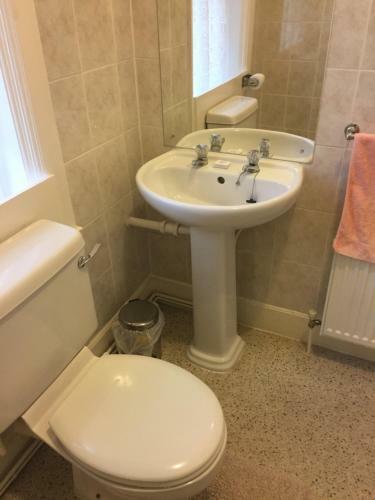 Hostal Longfield Guest House