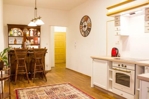 Apartments B�l� Ber�nek