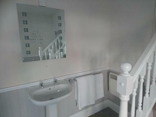 Hostal Burleigh Guest House