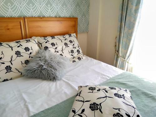 Bed & Breakfast Ringbane House