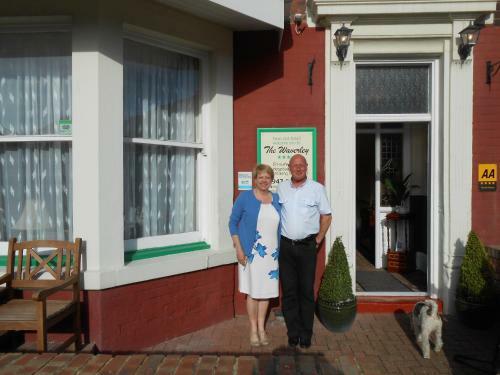 Hostal The Waverley Guest House