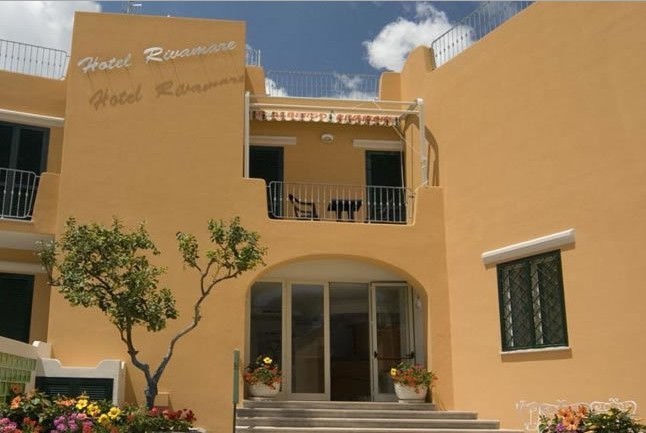Hotel Rivamare
