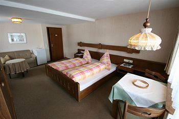 Hotel Caf� Pension Feldbergblick
