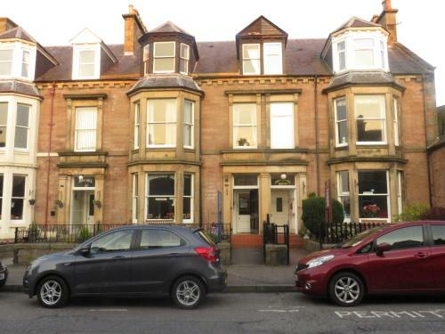 Bed & Breakfast Crown Guesthouse
