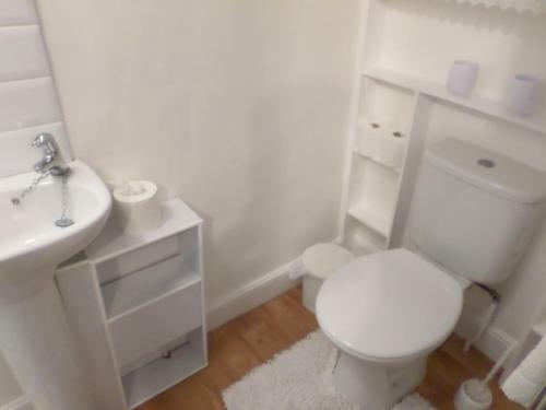 Hostal Beech House - Adult Only