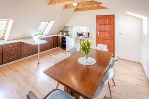 Hostal Apartamenty Velvet