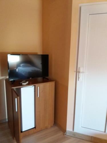 Hostal Pensiunea Dalena