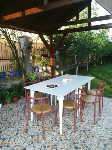 Hostal Pensiunea Dalena