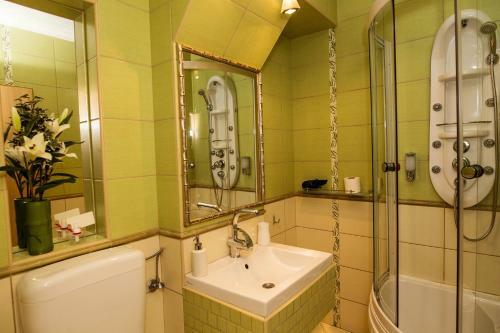 Hostal Pensiunea Zefir