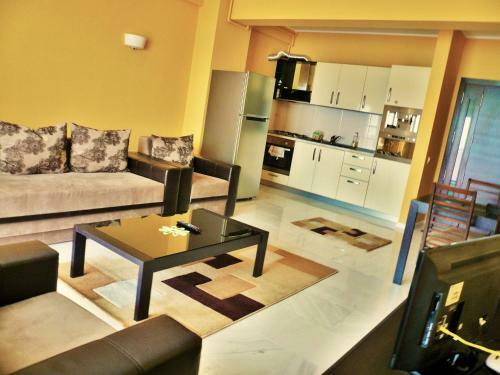 Mamaia Holiday Apartments