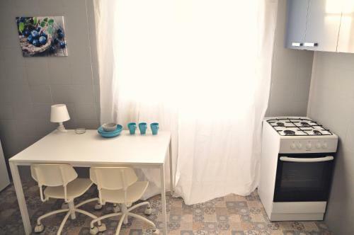 6 Sense Apartment