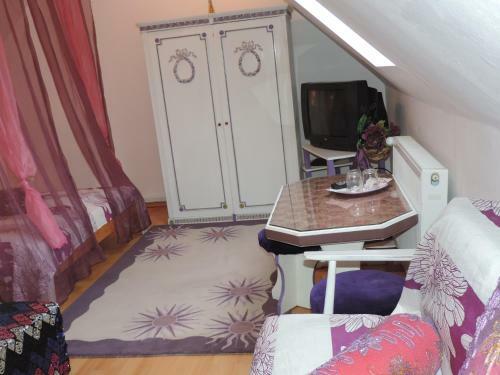 Hostal Pensiunea Gia