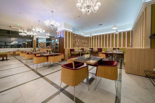 Hotel International