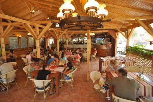 Hotel & Restaurant Valul Magic