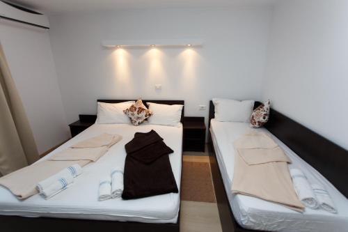 Hostal Vila Sandra