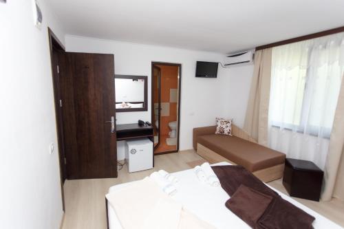 Hostal Vila Sandra
