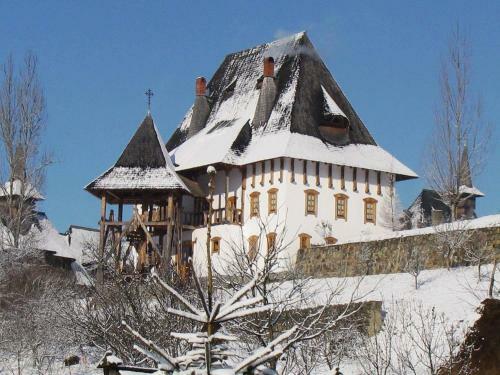 Lodge Vila Livia Borsa