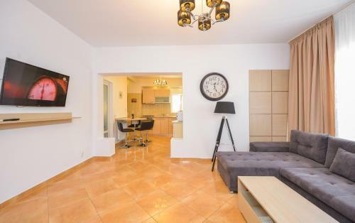 Grand Accommodation Apartments