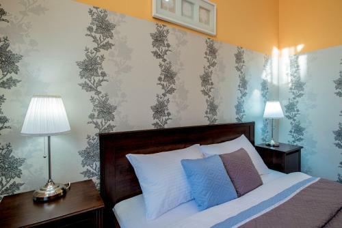 Sleep At Home Hotel